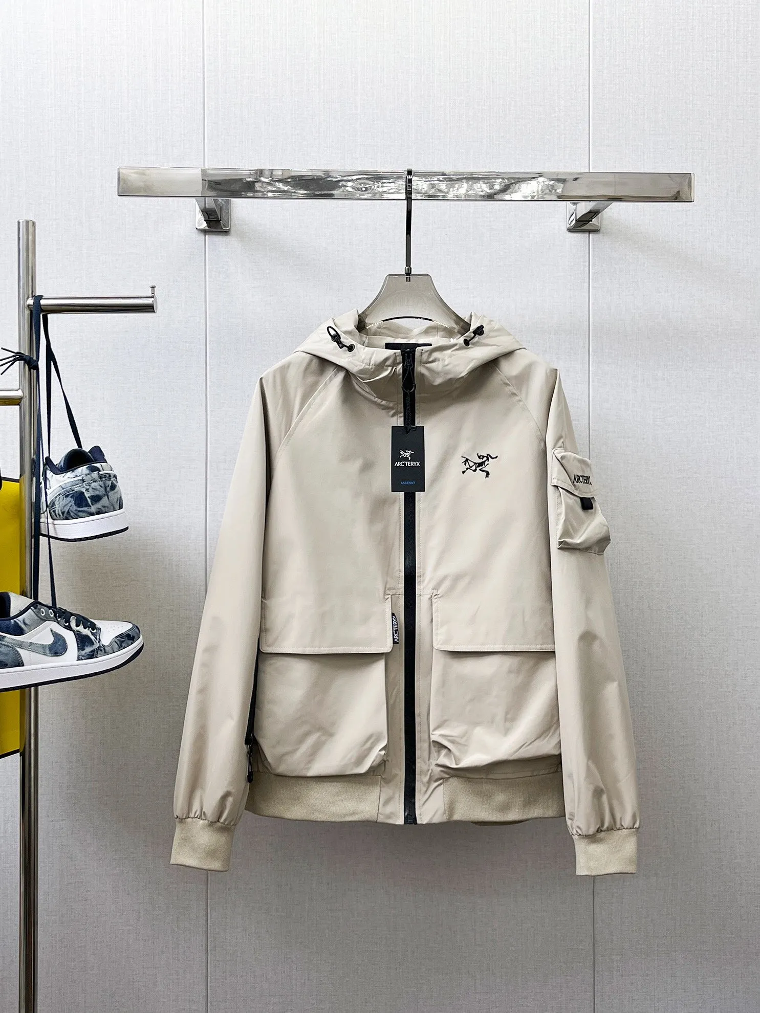 Same Style， ， 2026 New Arrival ， Original Premium Breathable ， ， ， Quality。 ， Sizes：M～3XL